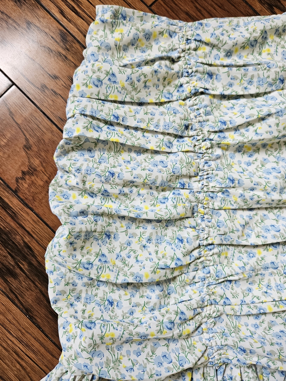Floral Ruched Mini Skirt in Light Blue and Yellow - Picture 2 of 7